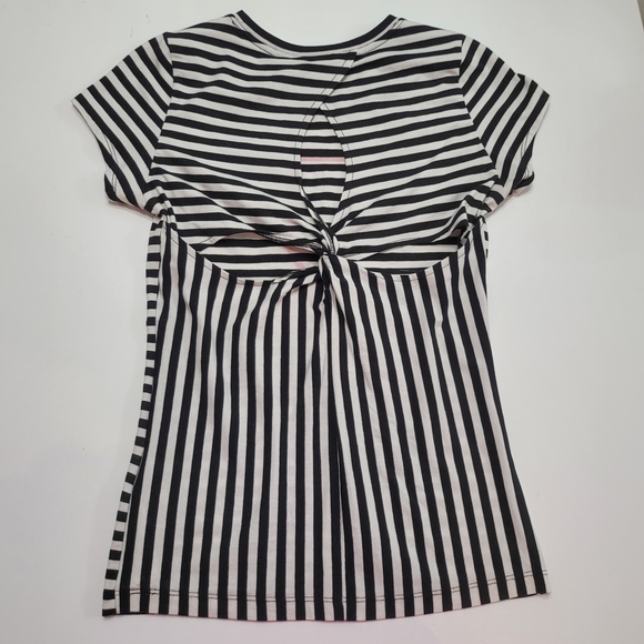 Guess Jeans Top Black White  Striped Open Back TShirt Short Sleeve Size S Vintag - Picture 4 of 9